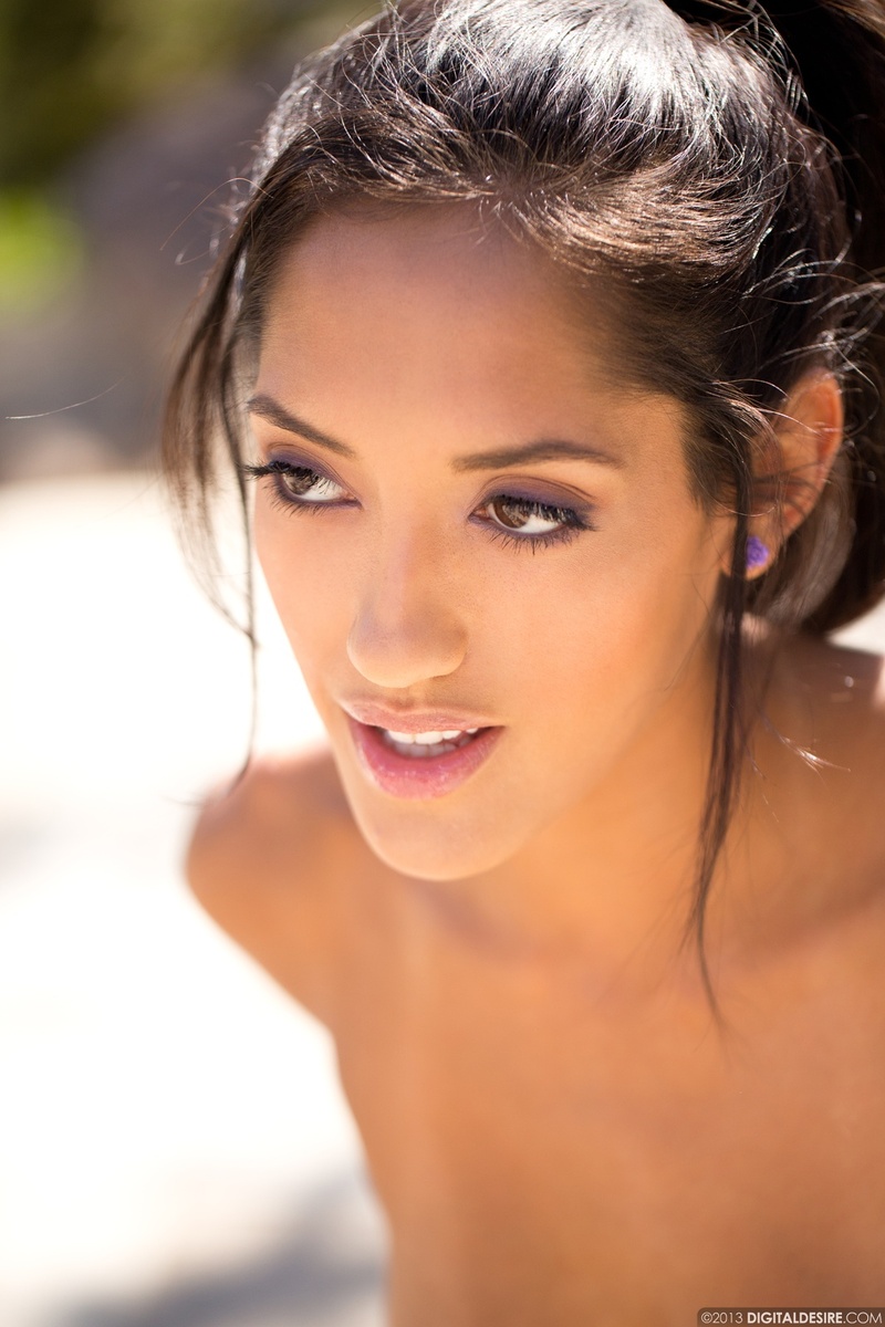 Chloe Amour - 11