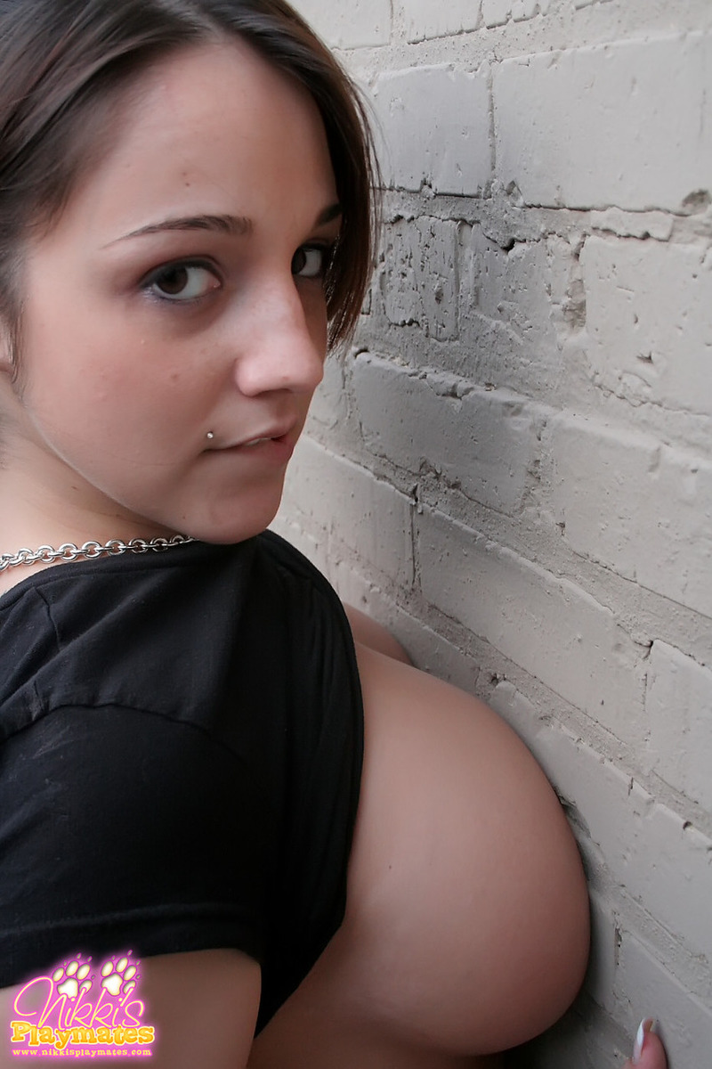 Amateur Chick Nikki Sims - 14