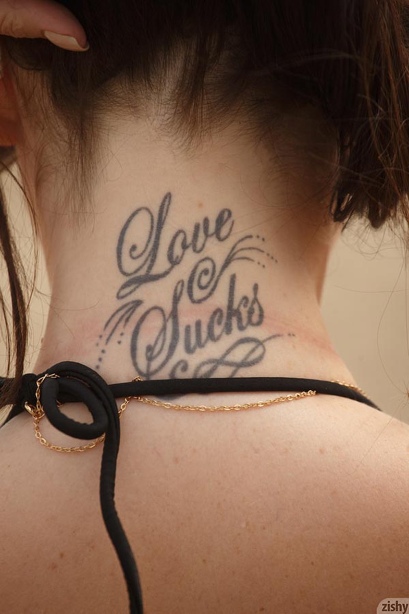 Angela White Naked Boobs - 3